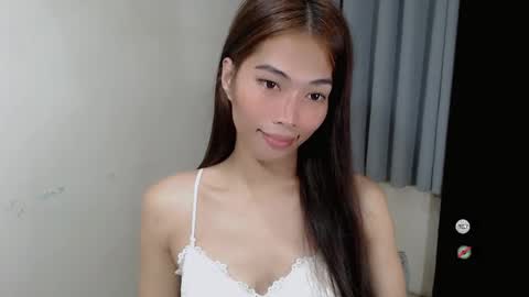 Snapshot of judy_fuckdoll chatting on 02-17-25, 07:10 JUDY online show from 02-17-25, 07:10