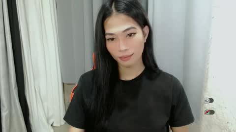 Snapshot of judy_fuckdoll chatting on 09-19-25, 03:02 JUDY online show from 09-19-25, 03:02