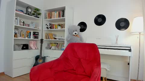 Judy online show from 06-29-26, 08:42