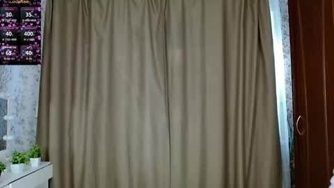 Snapshot of juicegirl340 chatting on 09-14-25, 12:26 Lola fav pattern 357595250 online show from 09-14-25, 12:26