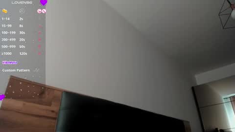 Snapshot of juicekatee chatting on 03-07-25, 07:41 Alinna online show from 03-07-25, 07:41