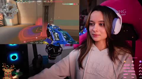 Snapshot of juicy___angel chatting on 01-26-25, 01:09 Angelina online show from 01-26-25, 01:09