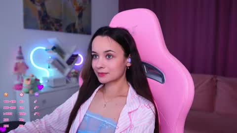 Snapshot of juicy___angel chatting on 10-02-25, 11:06 Angelina online show from 10-02-25, 11:06