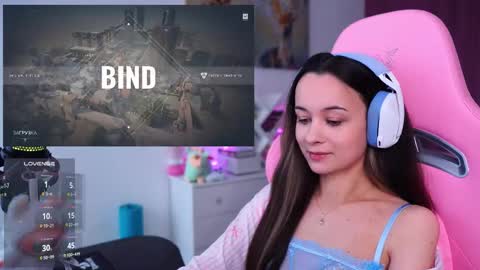 Snapshot of juicy___angel chatting on 10-20-25, 11:32 Angelina online show from 10-20-25, 11:32