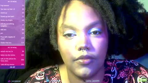 Snapshot of juicy_janet chatting on 03-23-26, 06:12 juicy_janet online show from 03-23-26, 06:12