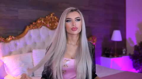 Snapshot of juicy_jessye chatting on 09-26-25, 08:02 Jessye online show from 09-26-25, 08:02