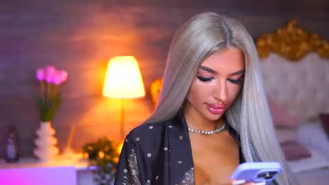 Snapshot of juicy_jessye chatting on 07-15-26, 08:14 Jessye online show from 07-15-26, 08:14