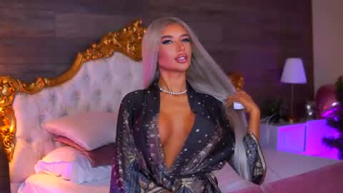 Snapshot of juicy_jessye chatting on 07-18-26, 07:50 Jessye online show from 07-18-26, 07:50