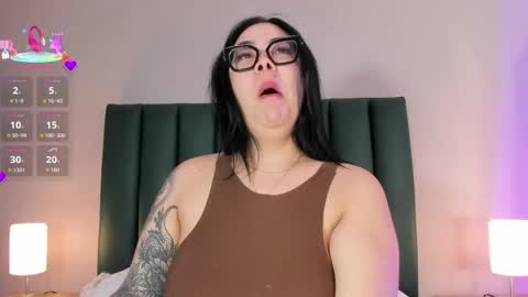 Snapshot of juicy_led_ chatting on 04-22-26, 11:12 Juicy online show from 04-22-26, 11:12