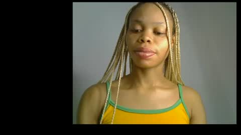 Snapshot of juicy_slut0 chatting on 06-11-26, 05:49 Champaign online show from 06-11-26, 05:49