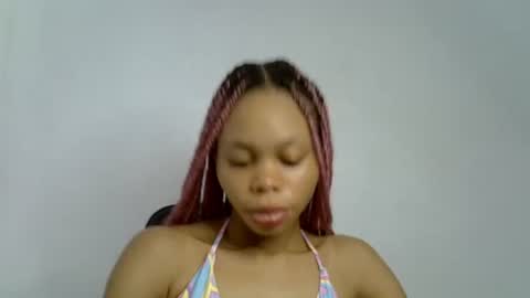 Snapshot of juicy_slut0 chatting on 07-06-26, 03:47 Champaign online show from 07-06-26, 03:47