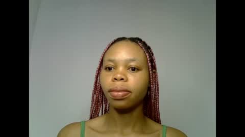 Snapshot of juicy_slut0 chatting on 07-10-26, 07:12 Champaign online show from 07-10-26, 07:12