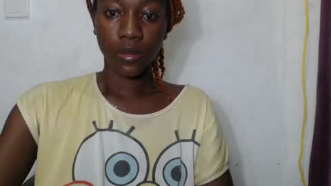 Snapshot of juicyberryx chatting on 05-29-26, 08:56 queen online show from 05-29-26, 08:56
