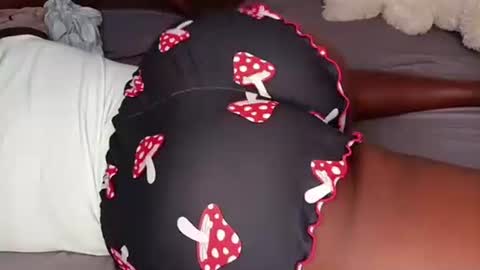 Snapshot of juicybooty_001 chatting on 10-01-25, 05:02 Sweetass online show from 10-01-25, 05:02