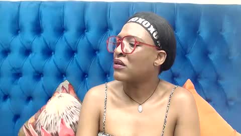 Snapshot of juicykayxxx chatting on 03-12-26, 06:47 Miss Kay online show from 03-12-26, 06:47