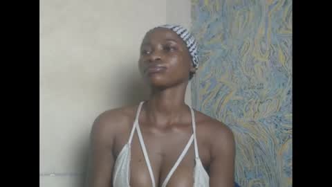 juicypiexx online show from 03-11-25, 11:48