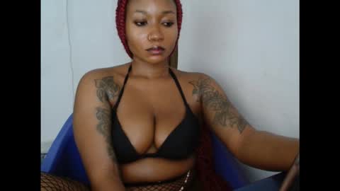 juicyxpink online show from 10-04-25, 11:58