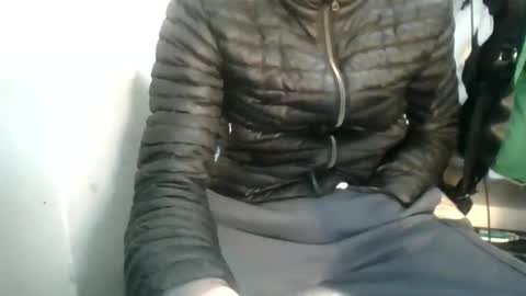 Snapshot of juju78juju chatting on 02-06-25, 12:05 juju78juju online show from 02-06-25, 12:05