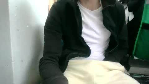 Snapshot of juju78juju chatting on 02-09-25, 10:42 juju78juju online show from 02-09-25, 10:42