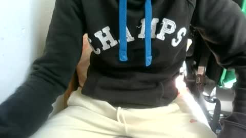 Snapshot of juju78juju chatting on 03-06-25, 10:52 juju78juju online show from 03-06-25, 10:52