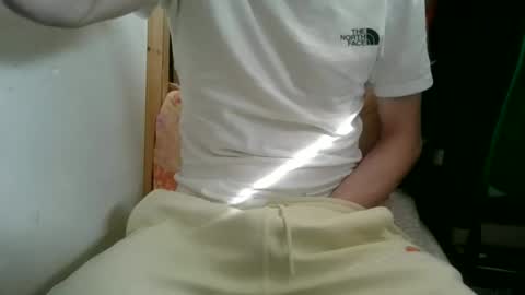 Snapshot of juju78juju chatting on 03-07-25, 09:29 juju78juju online show from 03-07-25, 09:29