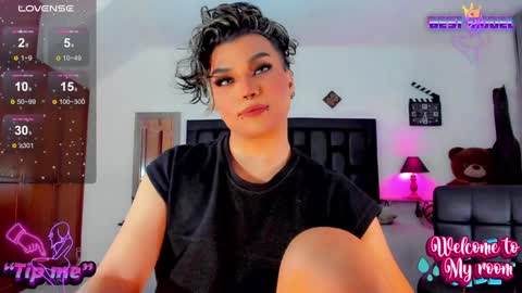 Jujubee online show from 02-01-25, 03:18