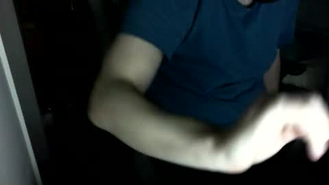 Snapshot of julatre chatting on 10-20-25, 09:48 xmas3 online show from 10-20-25, 09:48