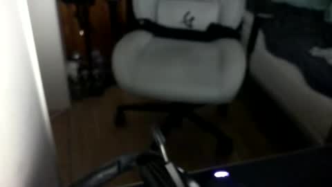 Snapshot of julatre chatting on 03-20-26, 10:14 xmas3 online show from 03-20-26, 10:14