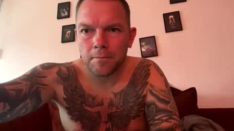 julemanddenmark online show from 10-23-25, 02:05