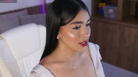 Jules Bennett online show from 01-08-26, 11:34