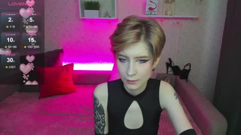 Snapshot of julescrown chatting on 12-03-24, 04:25 Jules online show from 12-03-24, 04:25