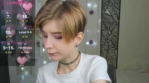 Snapshot of julescrown chatting on 12-28-24, 04:30 Jules online show from 12-28-24, 04:30