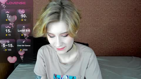 Snapshot of julescrown chatting on 01-22-25, 04:23 Jules online show from 01-22-25, 04:23