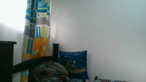 Snapshot of julfigo chatting on 12-19-24, 11:39 Julfigo online show from 12-19-24, 11:39