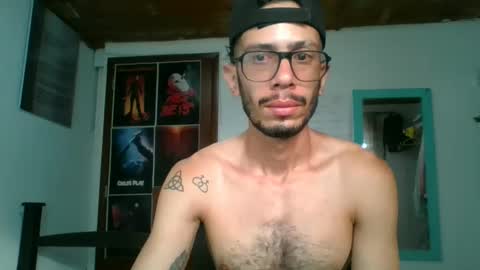 Snapshot of julfigo chatting on 01-09-25, 12:41 Julfigo online show from 01-09-25, 12:41