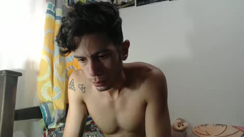 Snapshot of julfigo chatting on 01-31-25, 12:07 Julfigo online show from 01-31-25, 12:07