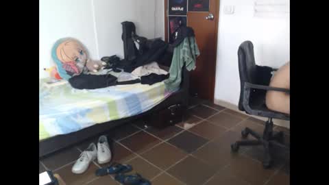 Snapshot of julfigo chatting on 12-02-25, 07:09 Julfigo online show from 12-02-25, 07:09