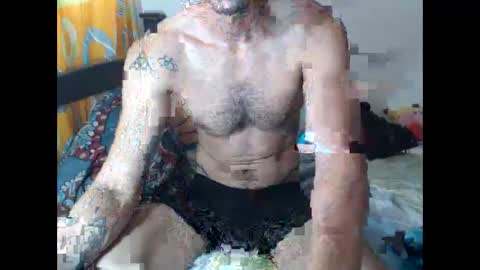 Snapshot of julfigo chatting on 12-03-25, 07:01 Julfigo online show from 12-03-25, 07:01