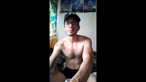 Snapshot of julfigo chatting on 12-05-25, 07:21 Julfigo online show from 12-05-25, 07:21