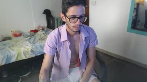 Julfigo online show from 04-09-26, 03:39