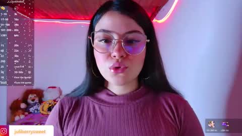 Juliana online show from 02-17-26, 03:25