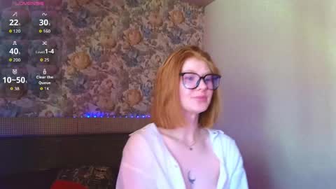 Snapshot of juli_ginger chatting on 06-04-26, 06:30 Julia online show from 06-04-26, 06:30