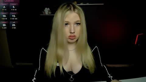 Snapshot of juli_kisss chatting on 12-25-24, 07:34 juli kisss online show from 12-25-24, 07:34