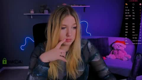 Snapshot of juli_kisss chatting on 02-26-25, 11:15 juli kisss online show from 02-26-25, 11:15