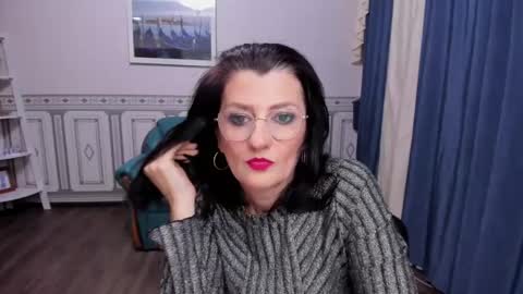 Julia Andersone online show from 01-27-25, 08:18