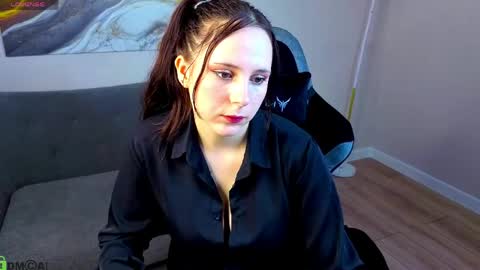 Snapshot of julia_shyy chatting on 05-14-26, 01:34 Julia Shyy online show from 05-14-26, 01:34