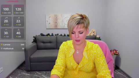 Julia online show from 01-05-26, 05:27