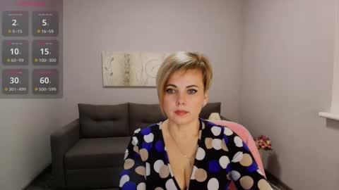 Julia online show from 02-06-26, 07:12