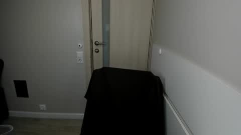 Snapshot of juliabeautiful chatting on 09-09-25, 03:55 ContentMaker 1 - check my video gallery online show from 09-09-25, 03:55