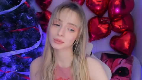 Julia online show from 04-22-26, 03:57